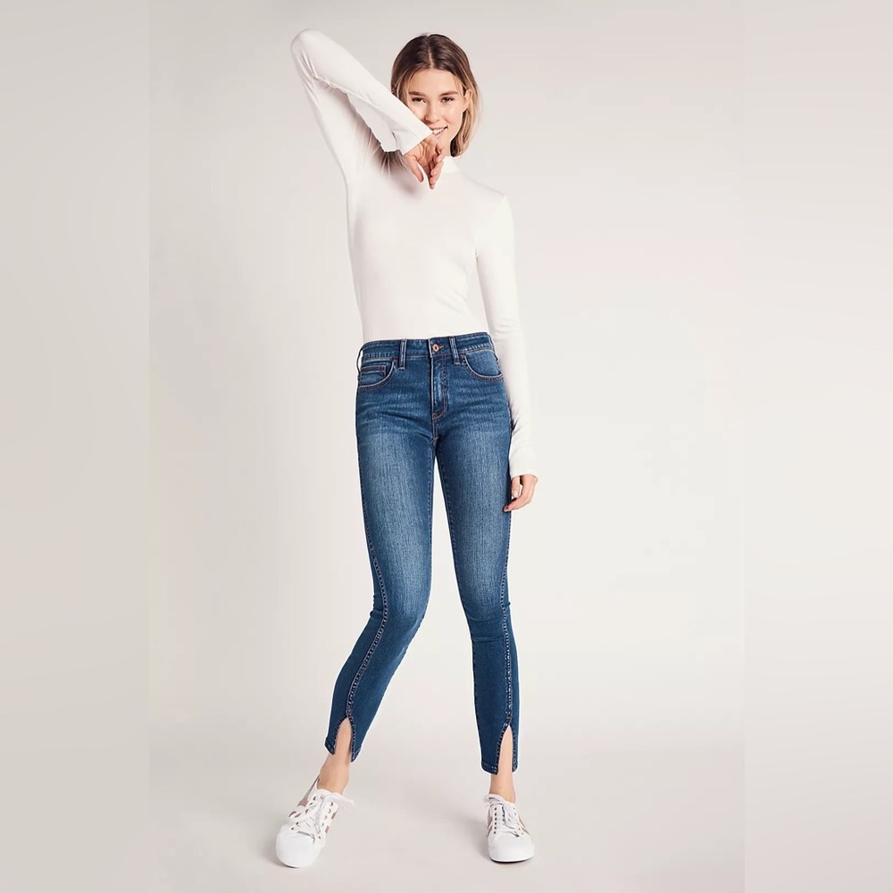 Pilcro Mid-Rise Skinny Jeans Size 31 Petite